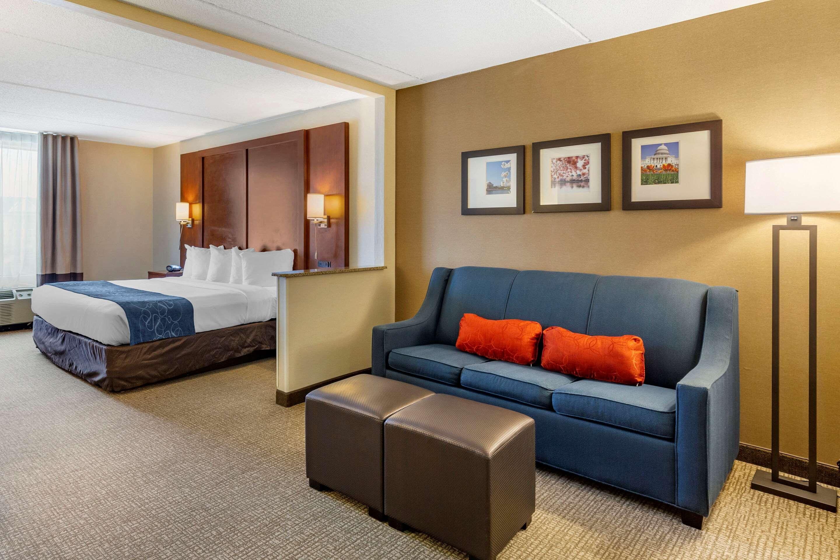 Comfort Suites Manassas Battlefield Park Exterior foto