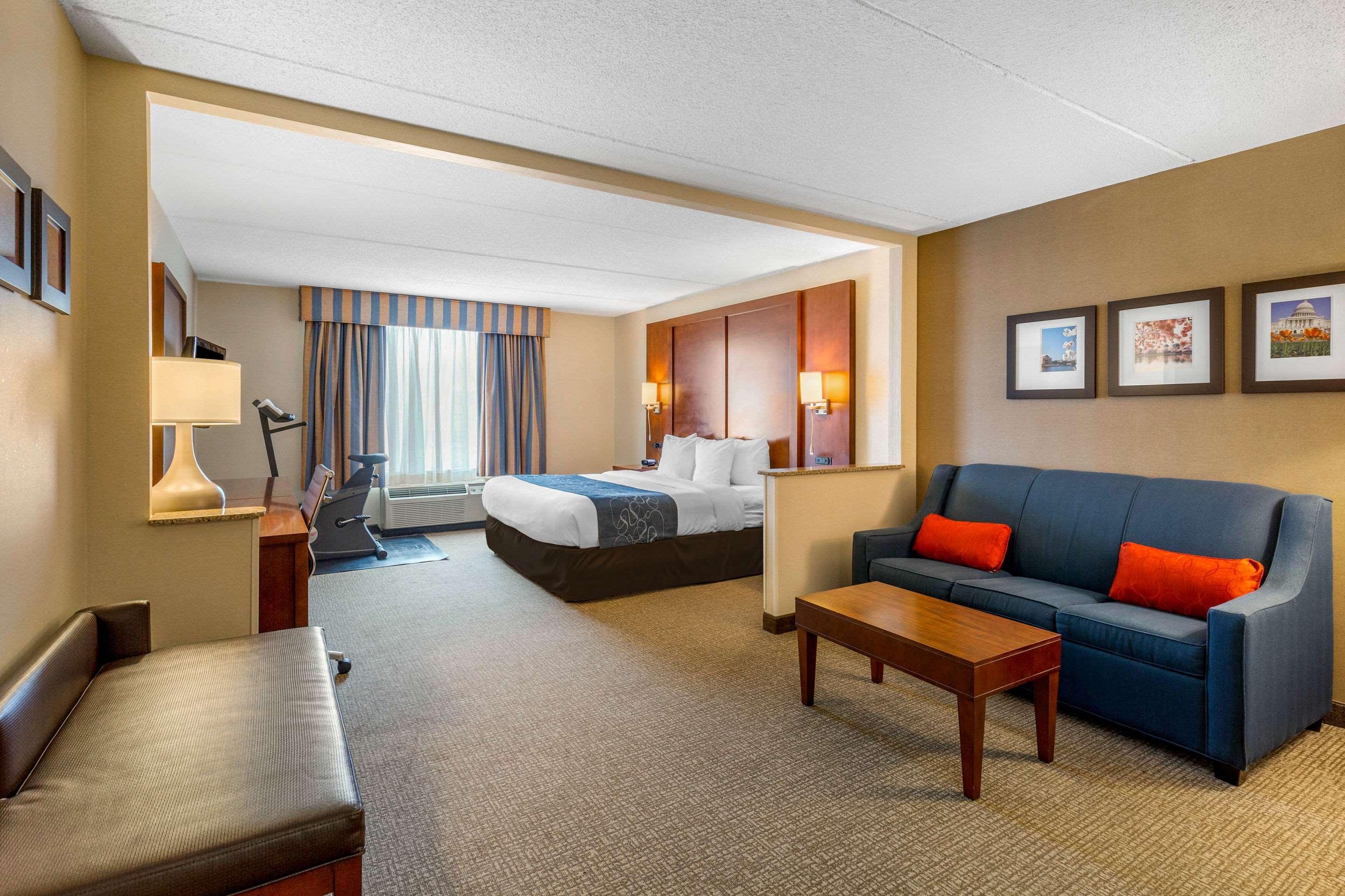 Comfort Suites Manassas Battlefield Park Exterior foto