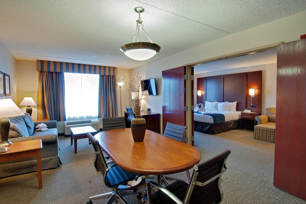 Comfort Suites Manassas Battlefield Park Exterior foto